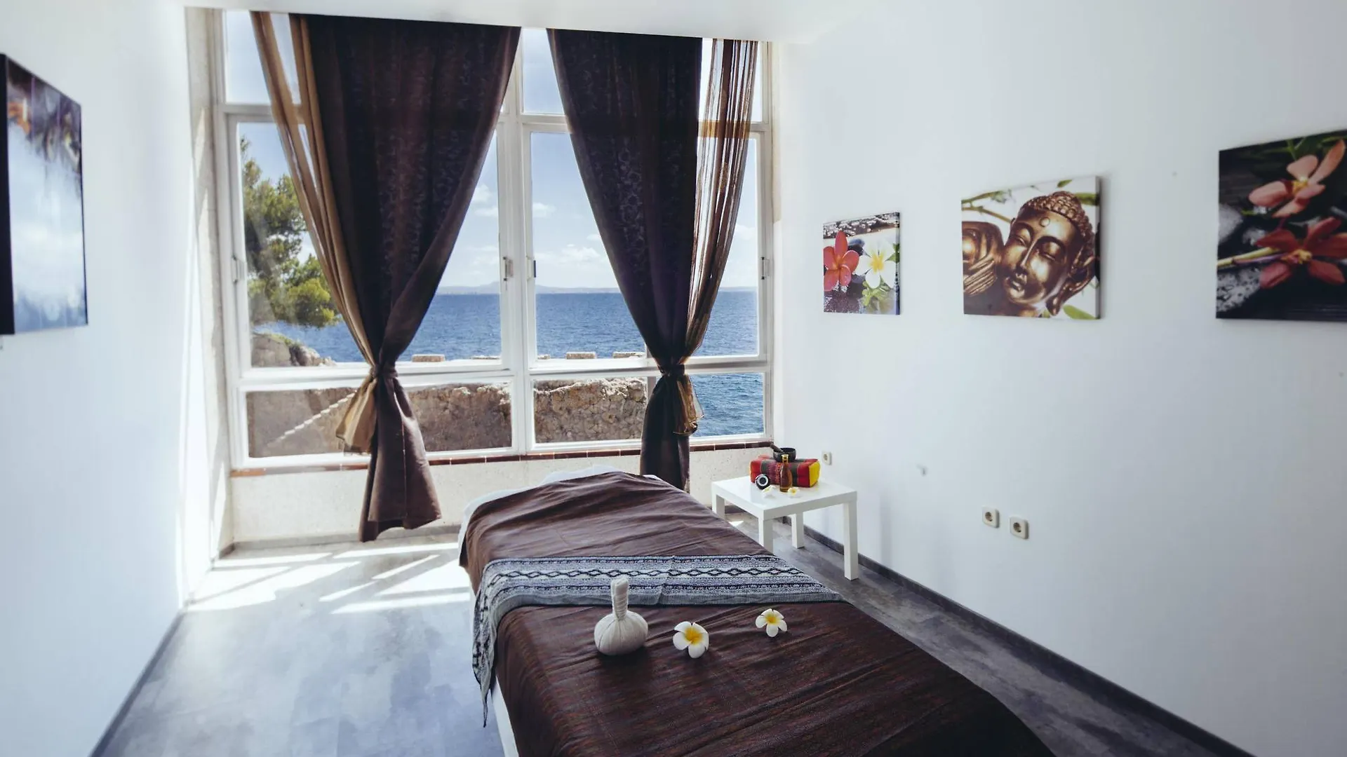 Europe Playa Marina - Adults Only Hotel Illetas